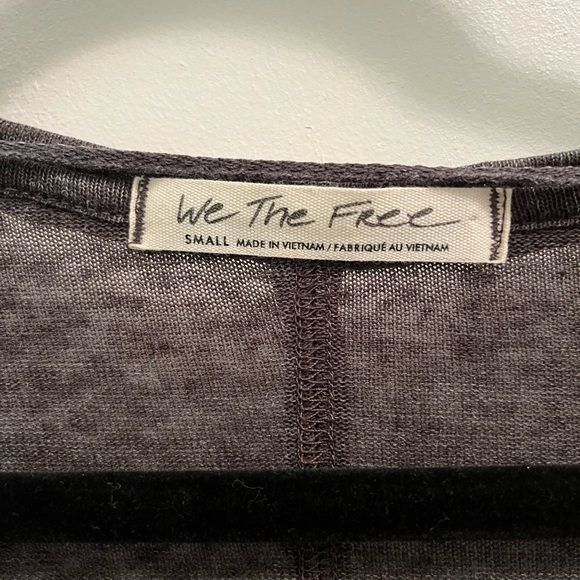 Free People slouchy tee - Picture 3 of 4